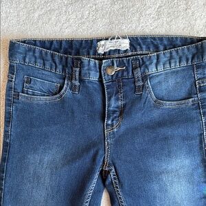 Free People Blue Skinny Jeans with Stretch Fit